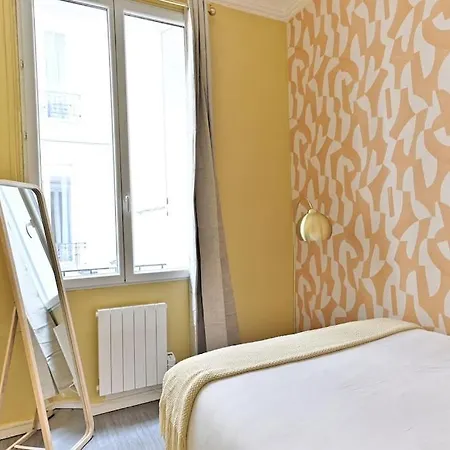 Rez-de-chaussee - Montparnasse * Parigi